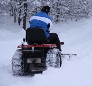 20091220-045 Trädgården,Vinter,Snöplogning